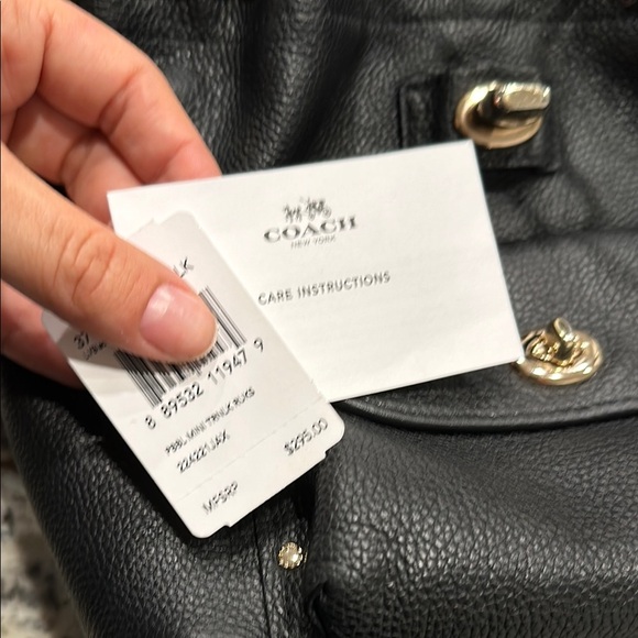 Black Leather Backpack by - Picture 8 of 9